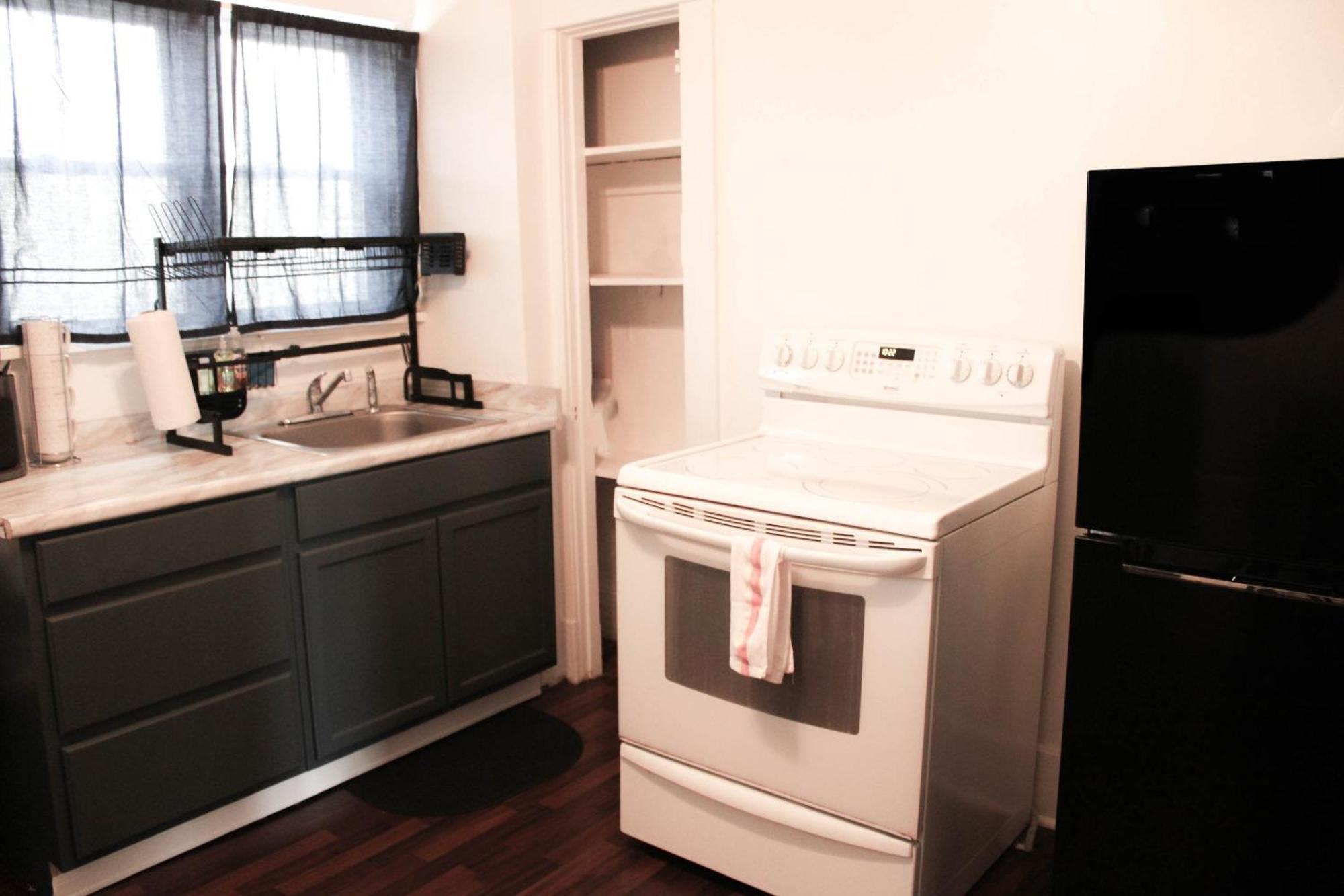 Comfy And Spacious 3 Bedroom - Easy City Access Питтсбург Экстерьер фото